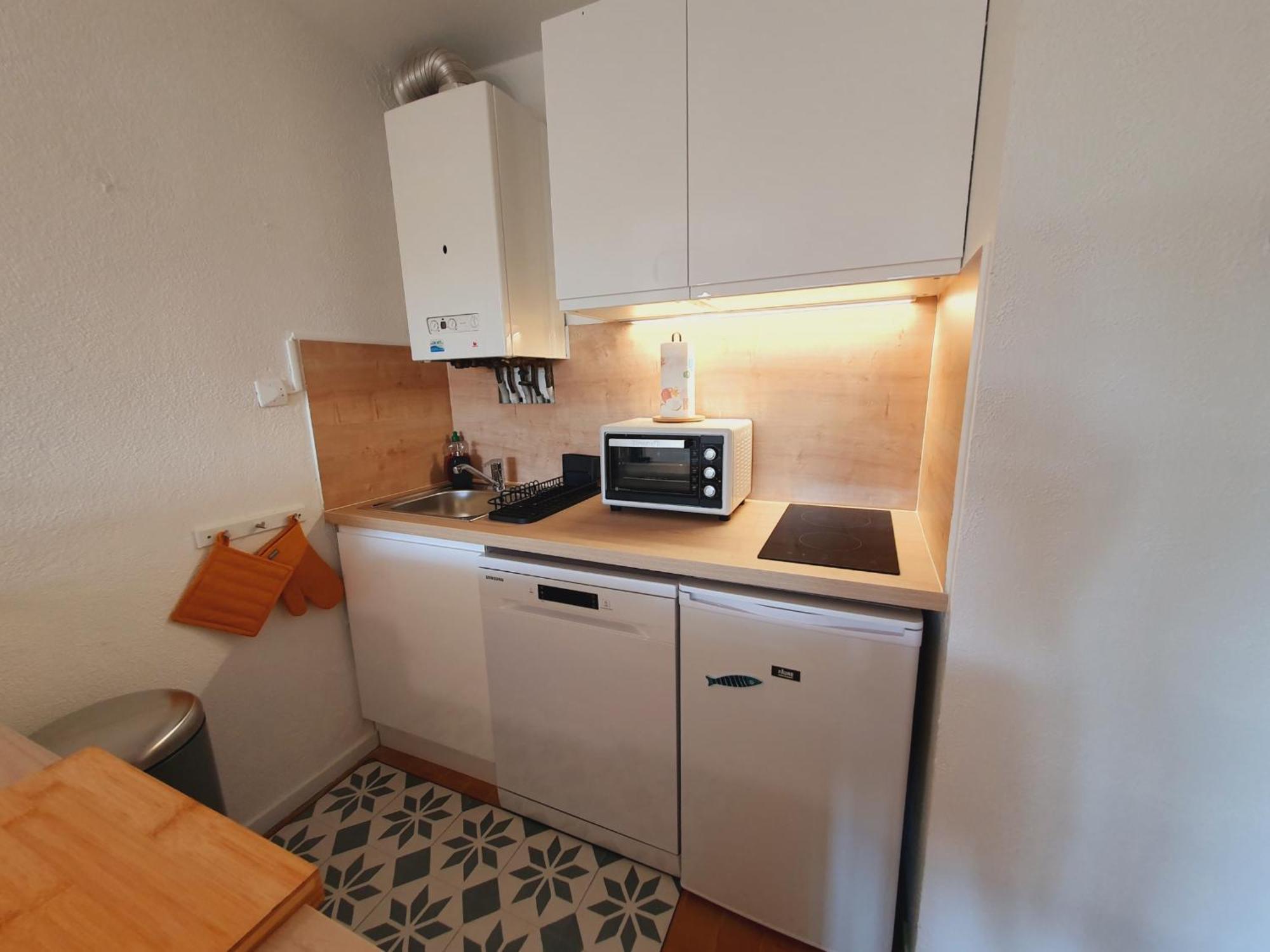 T2 Traversant Familial Cap Sud Parking Plages - Rossiconciergerie - Linge En Option La Grande-Motte Exterior photo